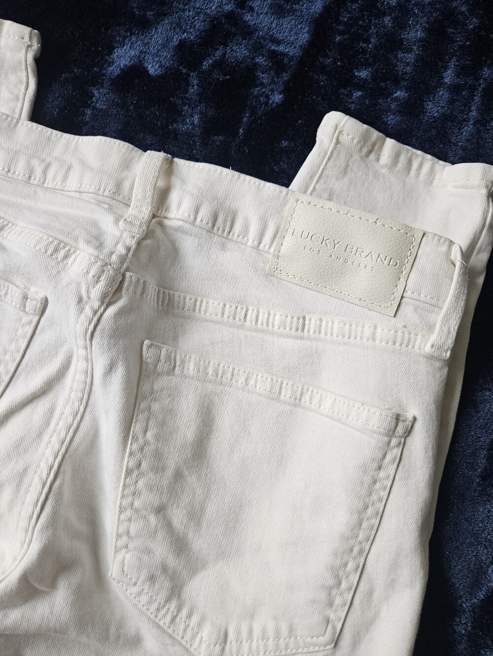 Lucky Brand Women’s Off-White Ankle Jeans